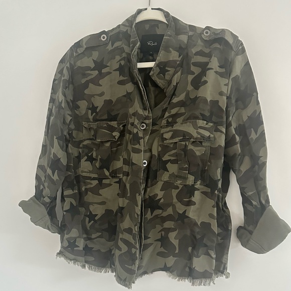 Rails Olive Camo Star Utility Jacket - Picture 2 of 4